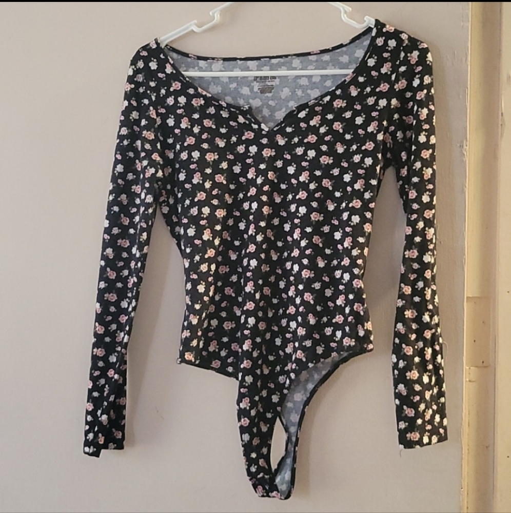 Black VS Pink longsleeve bodysuit